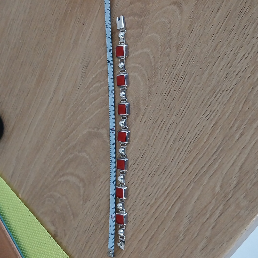 Sterling Silver Beautiful Red Coral Bracelet - Picture 6 of 8